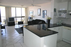 Spindrift On The Beach - Coogee Beach Accommodation 2