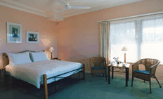 Ellis B And B - Coogee Beach Accommodation