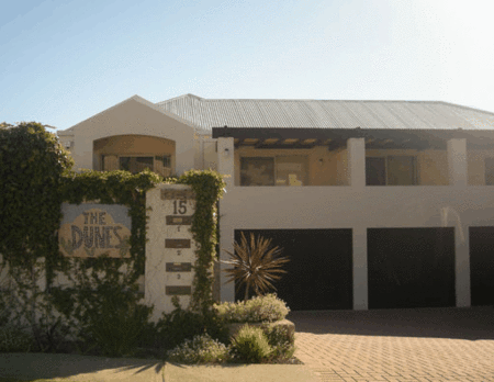 The Dunes - Coogee Beach Accommodation