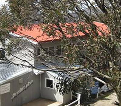Avalanche Ski Lodge - Coogee Beach Accommodation 1