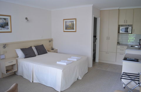 Bright Colonial Inn Motel - Coogee Beach Accommodation 5