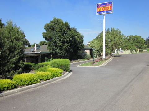 Farnham Court Motel - Coogee Beach Accommodation 0