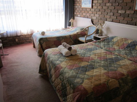 Farnham Court Motel - Coogee Beach Accommodation 4