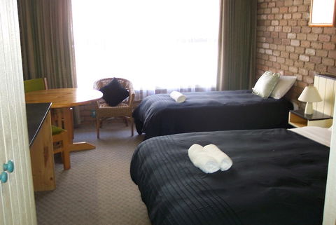 Farnham Court Motel - Coogee Beach Accommodation 5
