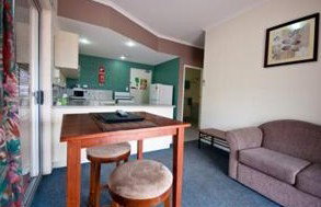 The Swagmans Rest Motel - Coogee Beach Accommodation 0