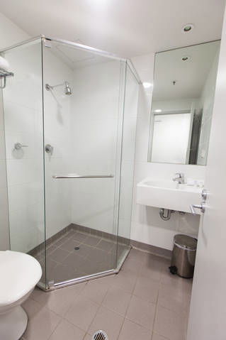 Y Hotel Hyde Park - Coogee Beach Accommodation 4