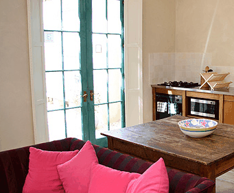 Mallyons Executive Villas - Coogee Beach Accommodation 2