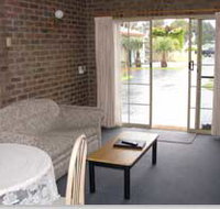 Southern Cross Holiday Apartments - Coogee Beach Accommodation