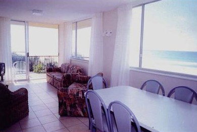 Surfers Pacific Towers - Coogee Beach Accommodation 1