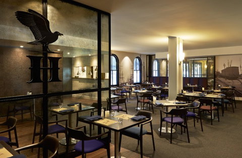 Esplanade Hotel Fremantle - By Rydges - Coogee Beach Accommodation 7