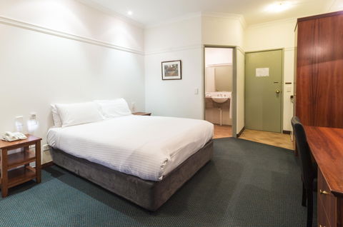 Stay Margaret River - Coogee Beach Accommodation 6