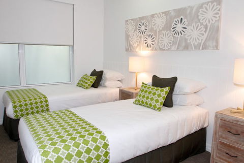 Emerald Noosa Resort - Coogee Beach Accommodation 2