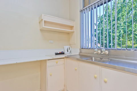 Mountway Holiday Apartments - Coogee Beach Accommodation 5
