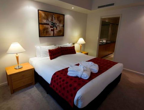 Mounts Bay Waters Apartments - Coogee Beach Accommodation 2