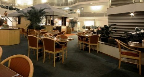 The Diplomat Hotel - Coogee Beach Accommodation 2