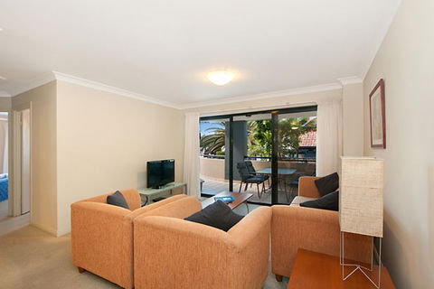 Sandcastles On The Broadwater - Coogee Beach Accommodation 1