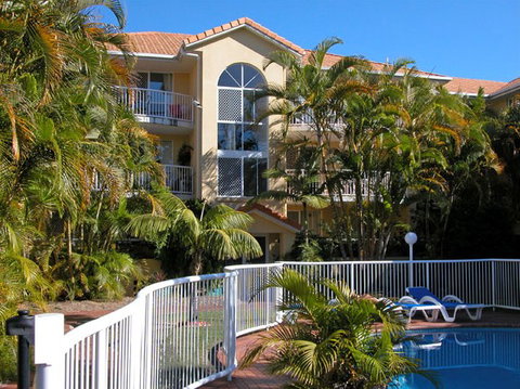 Regent Court Holiday Apartments - Coogee Beach Accommodation 3