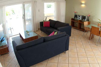 Regatta Riverfront Apartments - Coogee Beach Accommodation 4