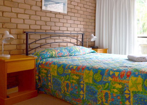 Bottlebrush Holiday Townhouses - Coogee Beach Accommodation 2