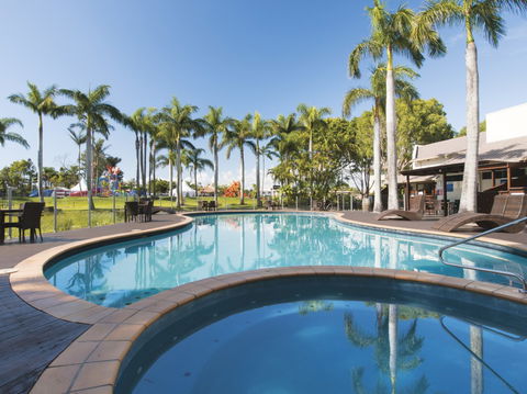 Oaks Oasis - Coogee Beach Accommodation 0