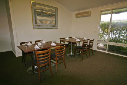 Red Cedars Motel - Coogee Beach Accommodation 1
