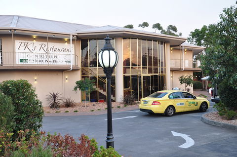 Quality Hotel Melbourne Airport - Coogee Beach Accommodation 1