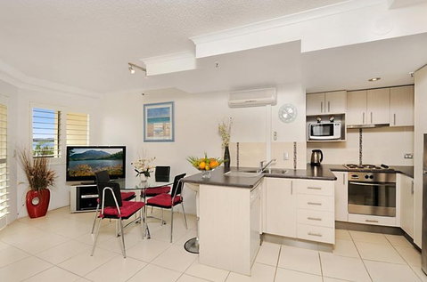 Windsurfer Resort - Coogee Beach Accommodation 3