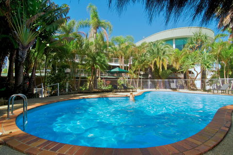 Lord Byron Resort - Coogee Beach Accommodation 3