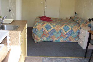 Beach Motor Inn - Coogee Beach Accommodation 3