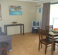 Chez Noosa - Coogee Beach Accommodation