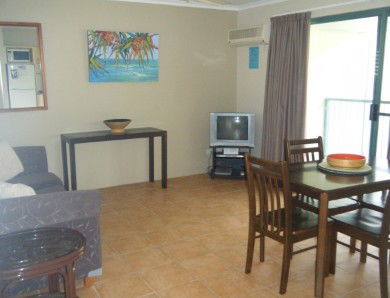 Chez Noosa - Coogee Beach Accommodation 0