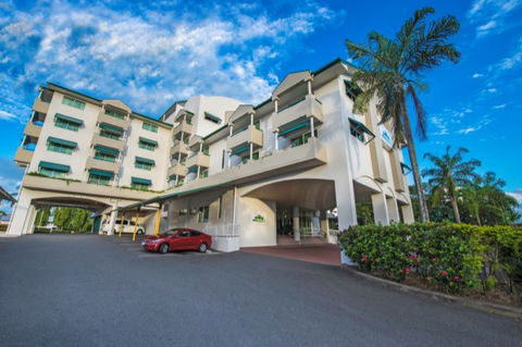 Cairns Sheridan Hotel - Coogee Beach Accommodation 0