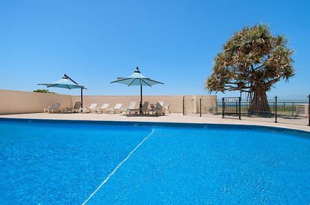 Beachside Tower - Coogee Beach Accommodation 6