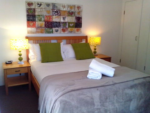 Outrigger Bay Apartments - Coogee Beach Accommodation 5