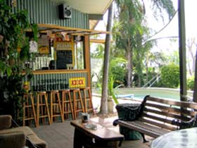 Backpackers By The Bay - Coogee Beach Accommodation 0