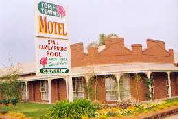 Benalla VIC Coogee Beach Accommodation