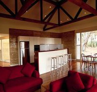 The Menzies Retreat - Coogee Beach Accommodation
