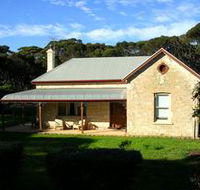 Dudley Villa - Coogee Beach Accommodation