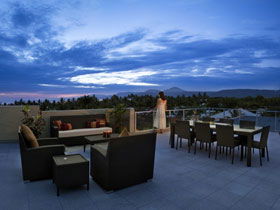 Coconut Grove Apartments Port Douglas - Coogee Beach Accommodation 0