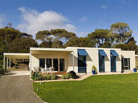 SeaShells Penneshaw - Coogee Beach Accommodation 0