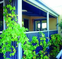 Lavender Blue Country Apartments - Coogee Beach Accommodation