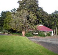 Brown's House - Coogee Beach Accommodation