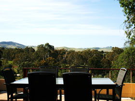 Barossa Vista - Coogee Beach Accommodation 0
