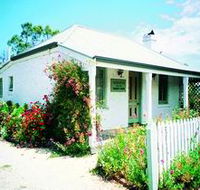 Sarah's Cottage - Coogee Beach Accommodation