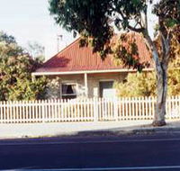 Victoria Cottage - Coogee Beach Accommodation