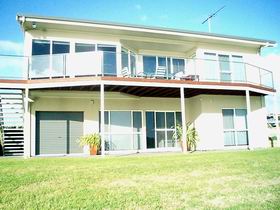Swanport Views Holiday Home - Coogee Beach Accommodation 0