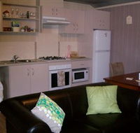 Little Para Cottage - Coogee Beach Accommodation