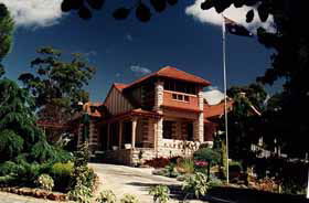 Marble Lodge - Coogee Beach Accommodation 0