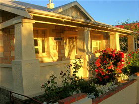 Pinecroft Port Elliot - Coogee Beach Accommodation 0