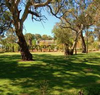Jacobs Creek Retreat at Moorooroo Park - Coogee Beach Accommodation